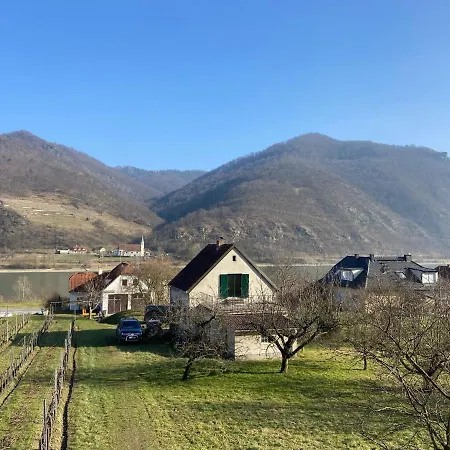 Bei Spitz / Wachau Schwallenbach